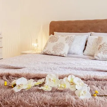 Lovely Next To The With Air Conditioning And Wifi * Alghero