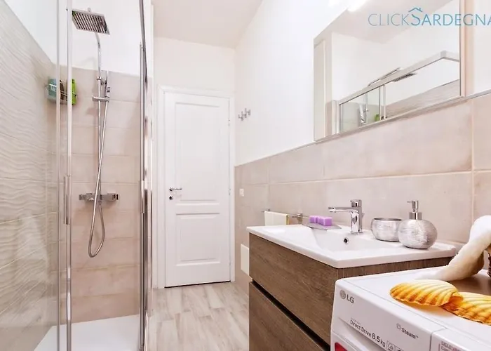 Lovely Next To The With Air Conditioning And Wifi Alghero