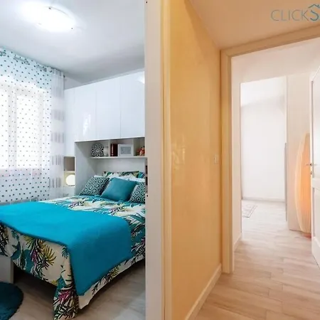 Lovely Next To The With Air Conditioning And Wifi * אלגהרו